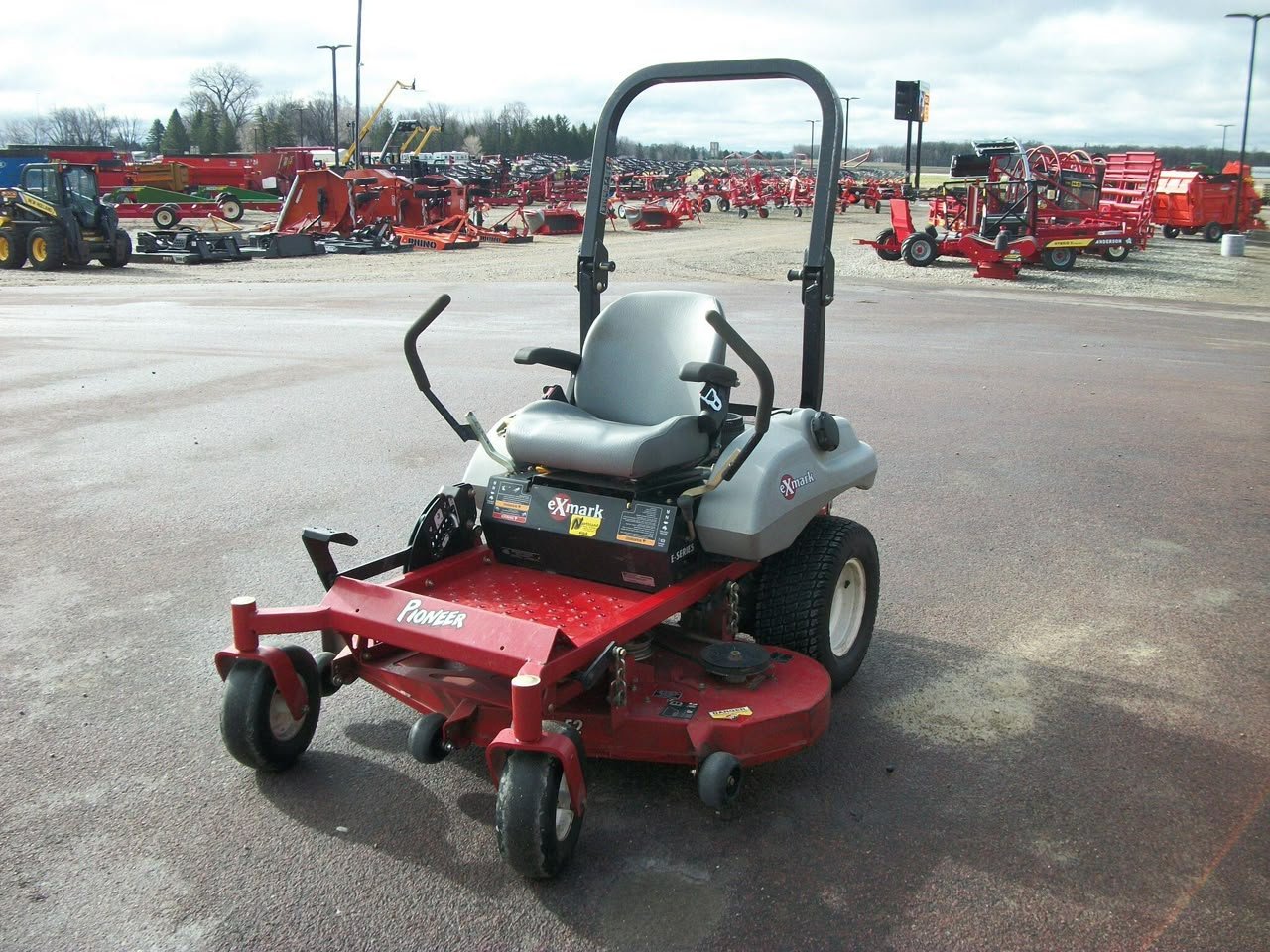 eXMark Zero-Turn Mower (4)